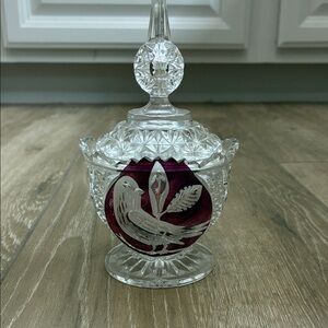 Hofbauer Byrdes Collection 
Elegant Crystal Jar with Purple Accent